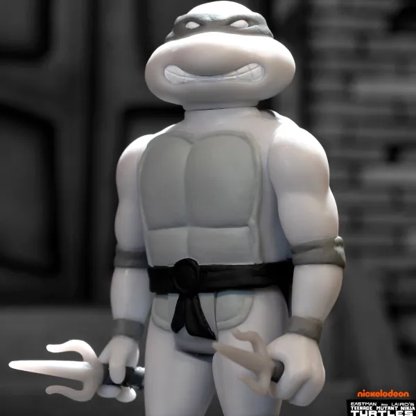 Super7 Teenage Mutant Ninja Turtles^Teenage Mutant Ninja Turtles Reaction Figure Wave 9 - Raphael (Comic Greyscale)