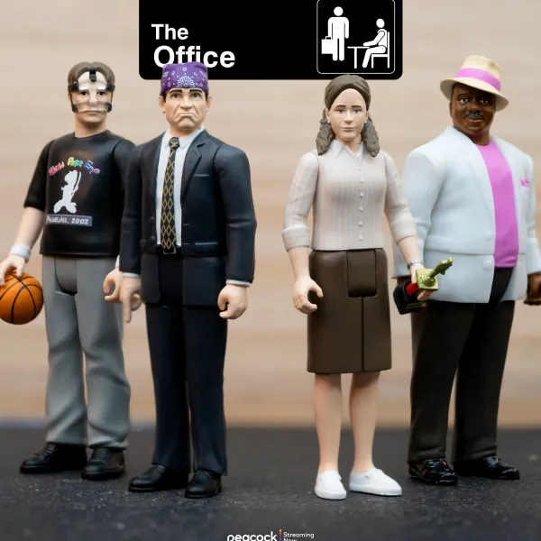 Super7 The Office^The Office Reaction Figures Wave 2 - Dwight Schrute (Basketball)