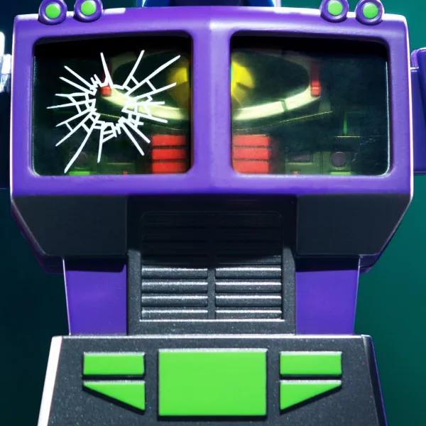 transformers_super_cyborg_7-2.webp Super7 Transformers^Transformers Super Cyborg - Optimus Prime (Shattered Glass Purple)