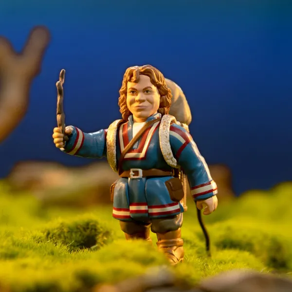 Super7 Disney^Willow Reaction Figure Wave 1 - Willow Ufgood (With Elora Danan)